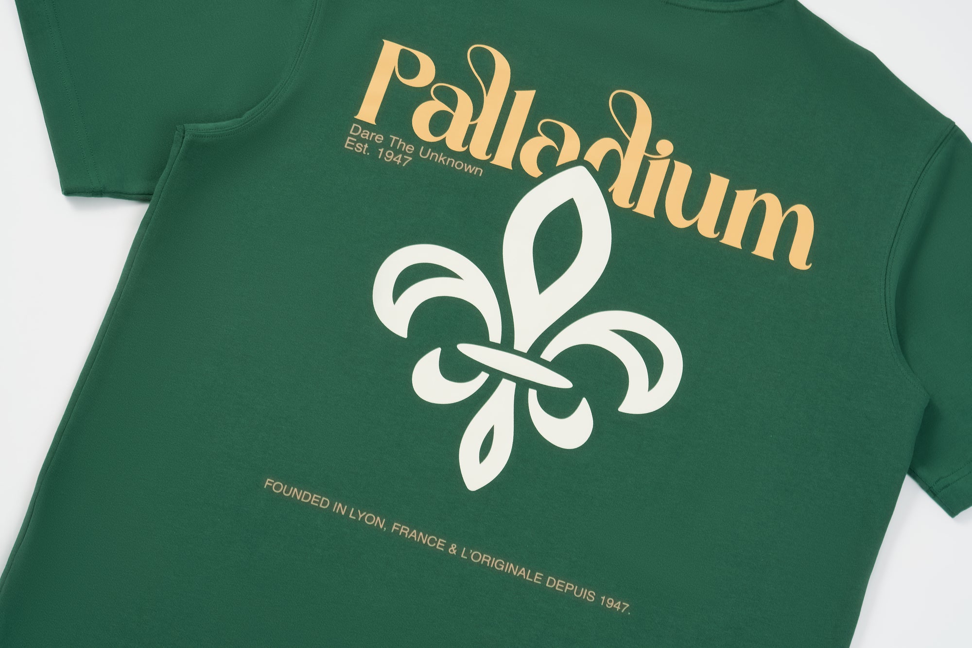 TEE SHIRT